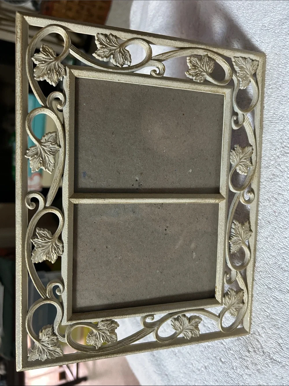 Elegant Leaf Scroll Double Photo Frame - Gold